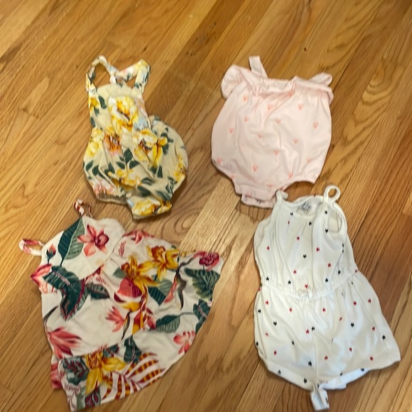 GAP Matching Sets Gap Old Navy Baby Girl 62 Months Dress Rompers